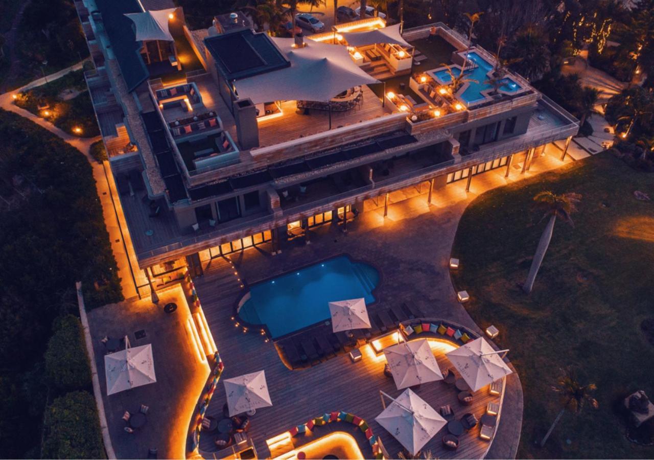 Sky Villa Boutique Hotel By Raw Africa Collection Plettenberg Bay Luaran gambar Aerial view of the hotel