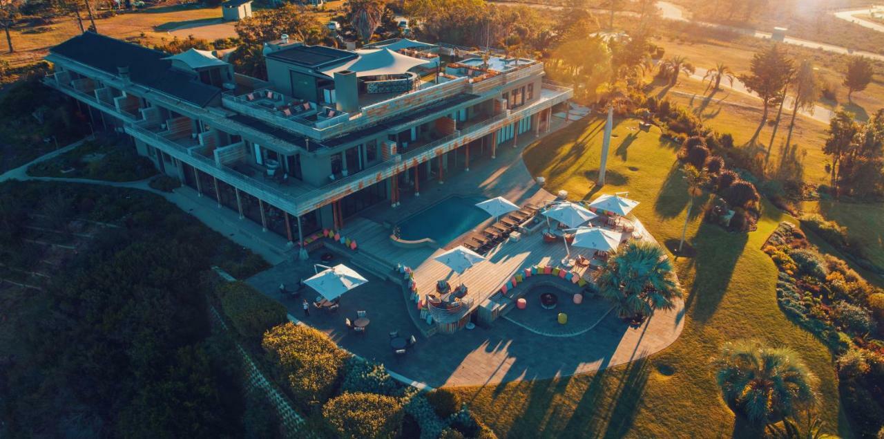 Sky Villa Boutique Hotel By Raw Africa Collection Plettenberg Bay Luaran gambar Aerial view of the hotel