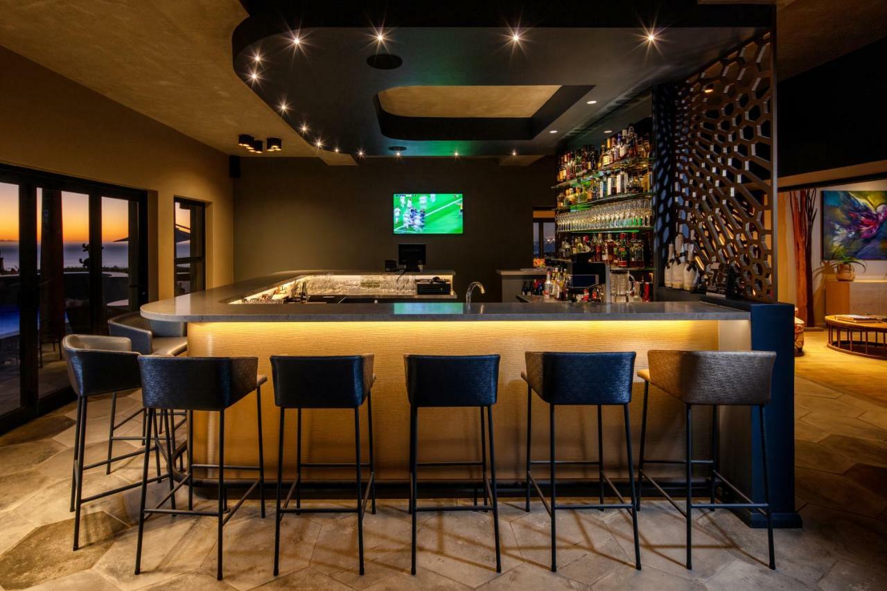 Sky Villa Boutique Hotel By Raw Africa Collection Plettenberg Bay Luaran gambar The bar at the 101 Sky Lounge